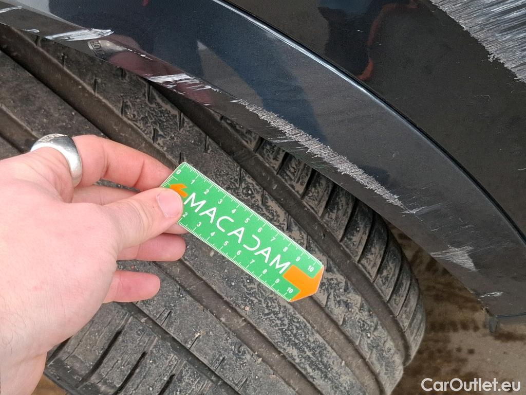  Volvo  XC90 VOLVO  / 2019 / 5P / SUV Recharge T8 AWD GT 8 Inscription #104