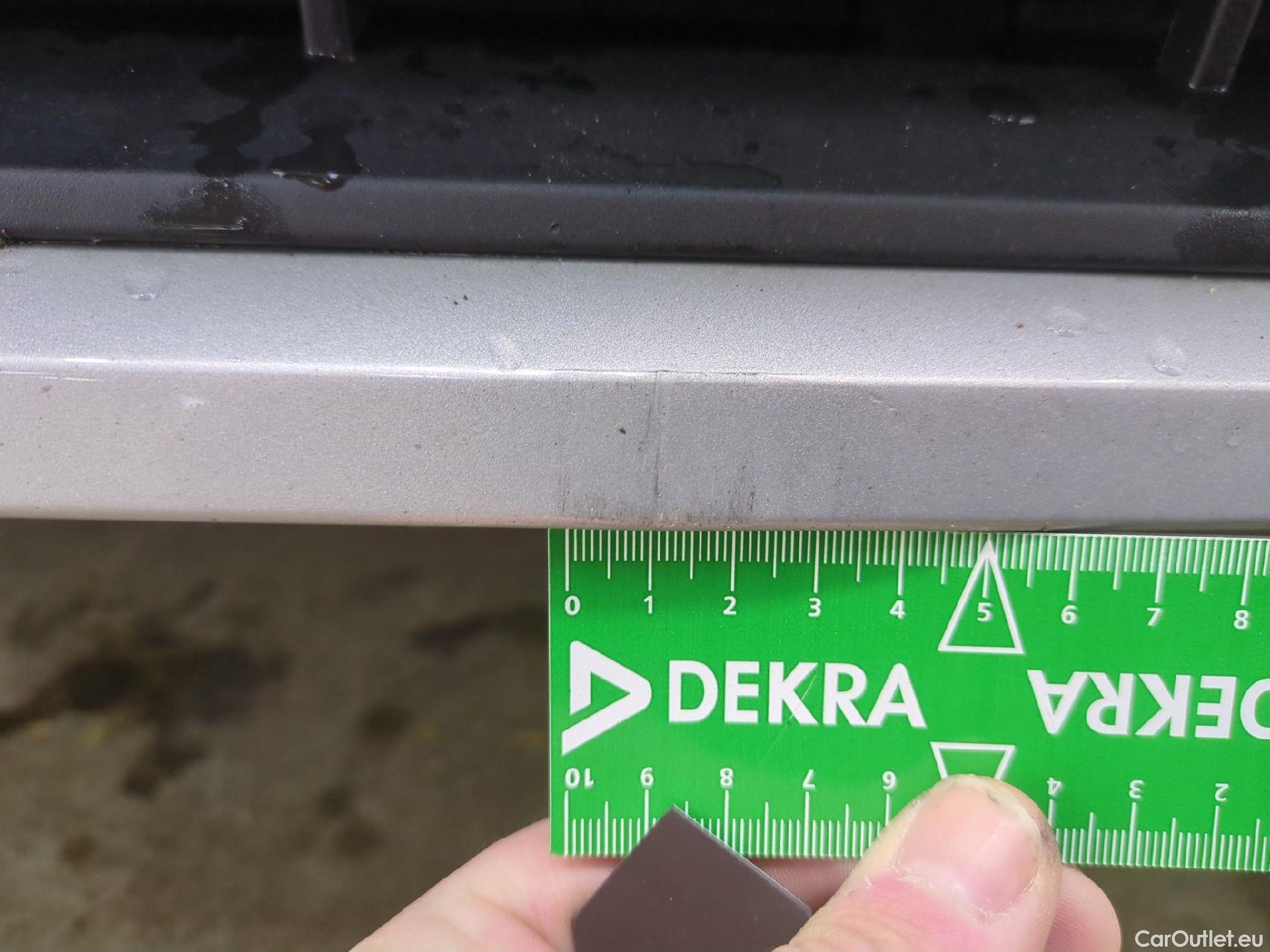  Volvo  XC60 VOLVO  5p SUV B4 AWD 197 Geartro 8 Momentum #11