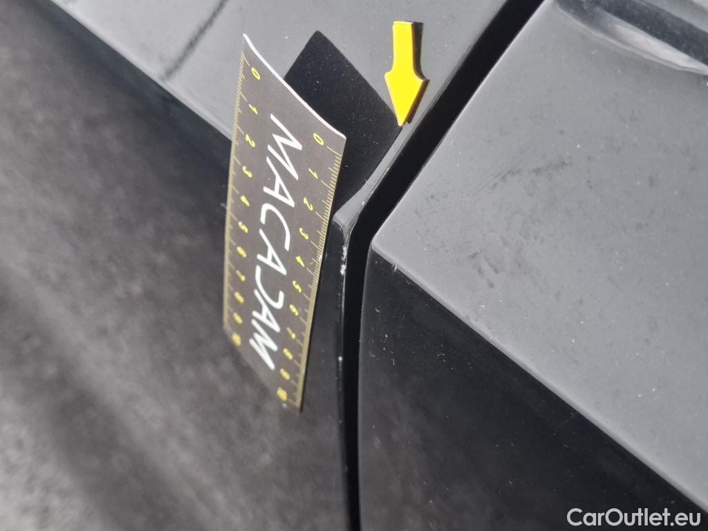  Bmw  Serie 1 Série 1 Berline 116 d Lounge 1.5 115CV BVA7 E6d #18