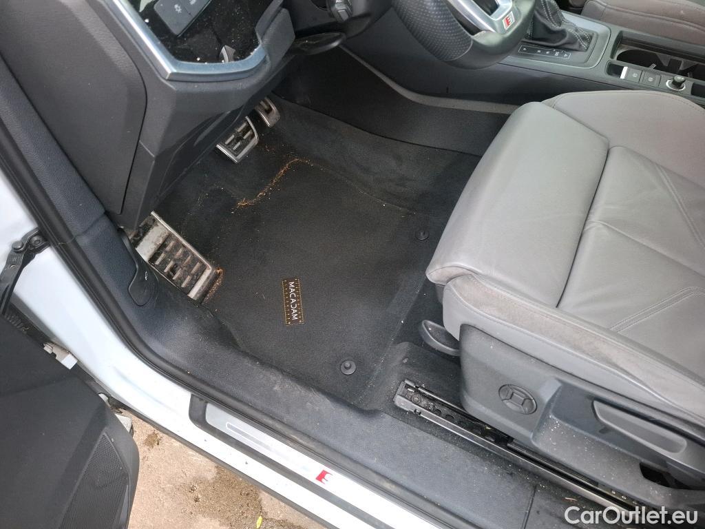  Audi  Q3 AUDI  / 2018 / 5P / SUV 45 TFSI E 245 S TRONIC S LINE #18