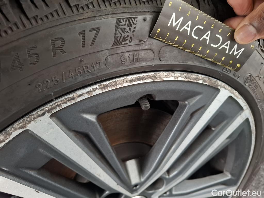  Bmw  Serie 1 Série 1 Berline 116 d Lounge 1.5 115CV BVA7 E6d #7