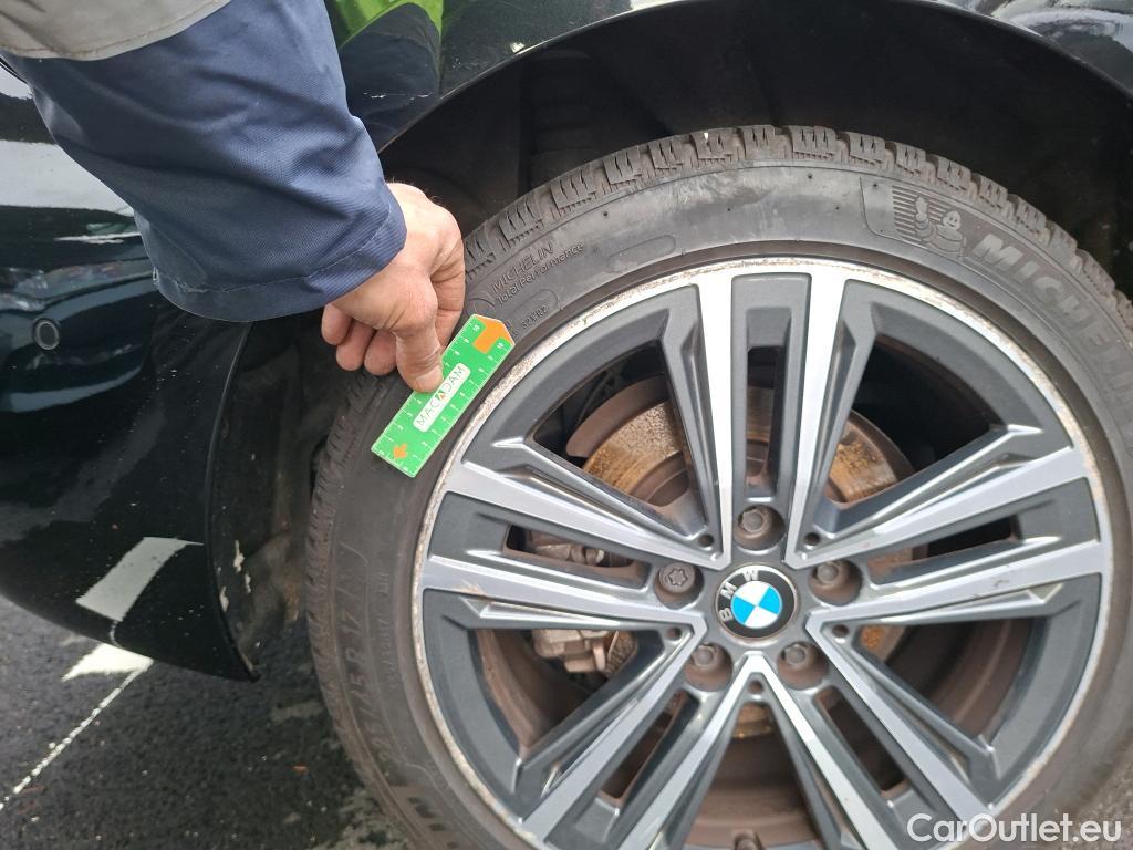  Bmw  Serie 1 Série 1 Berline 116 d Lounge 1.5 115CV BVA7 E6d #31