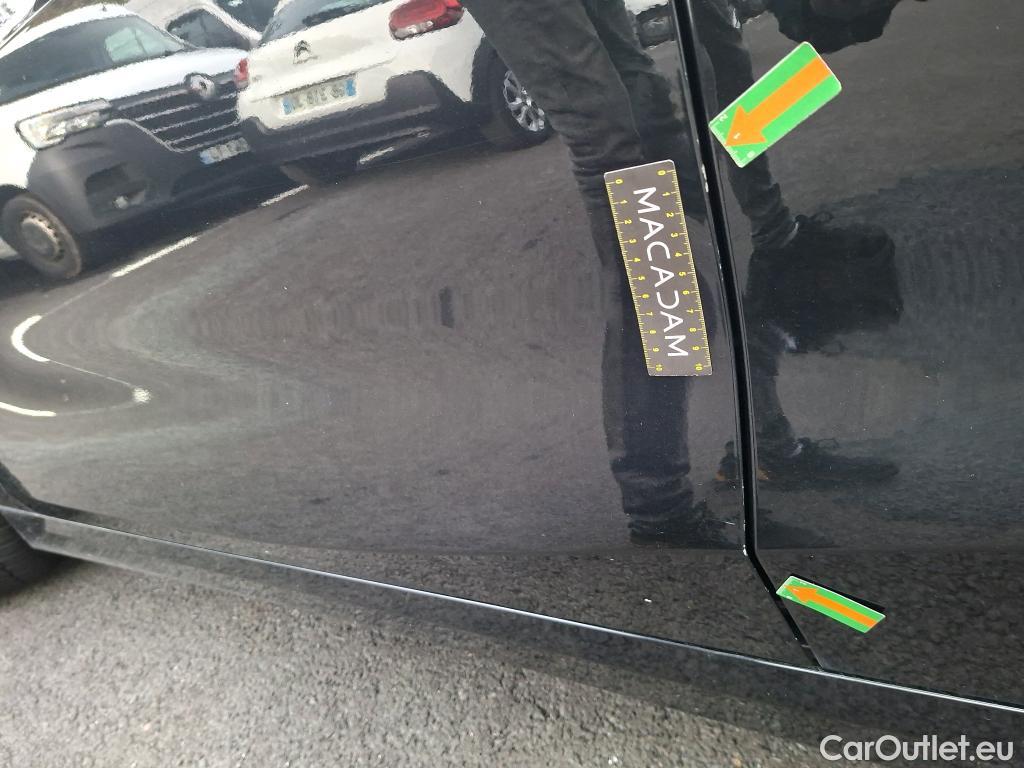  Bmw  Serie 1 Série 1 Berline 116 d Lounge 1.5 115CV BVA7 E6d #15