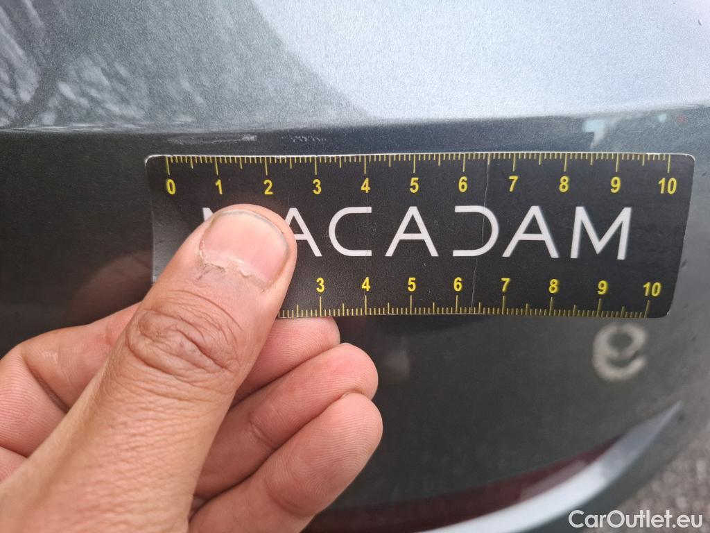  Audi  A3 AUDI  Sportback / 2016 / 5P / Berline 35 TFSI 150 COD S TRONIC BUSINESS LINE #9