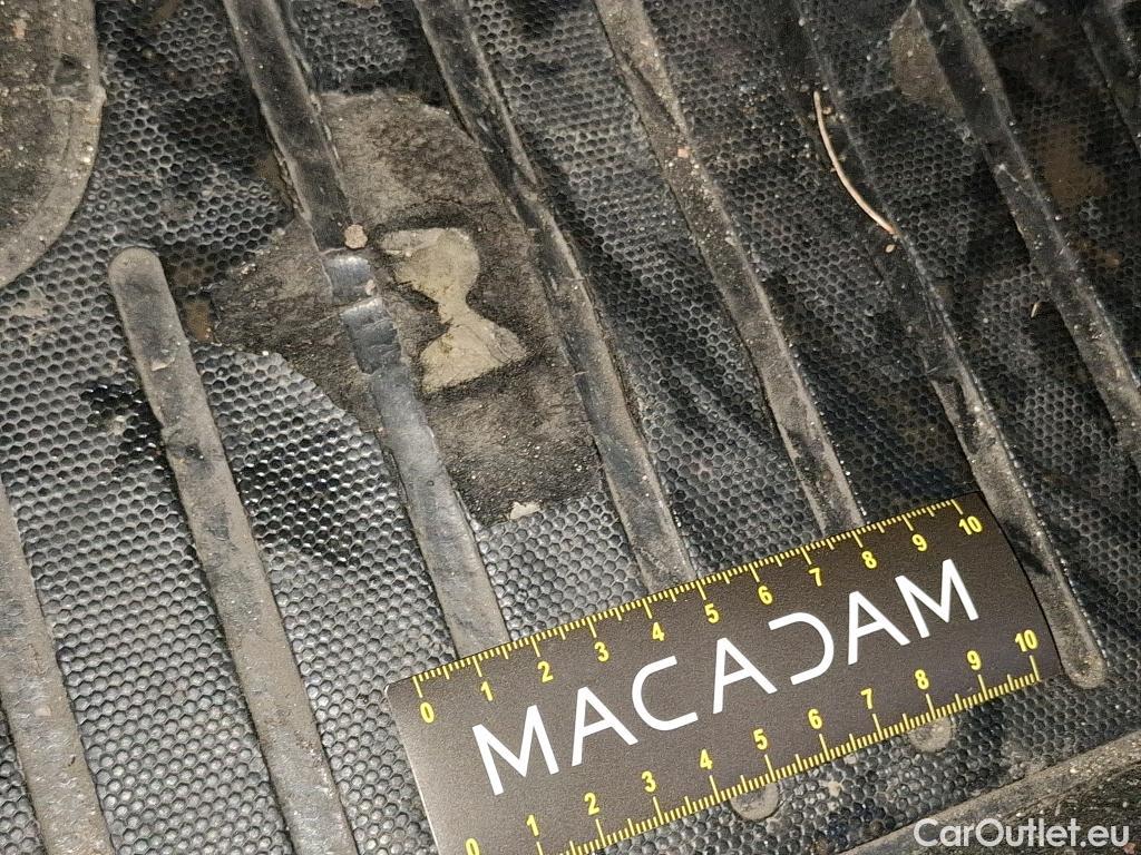  Peugeot  2008  Allure Business 1.5 HDi 110CV BVM6 E6d #2