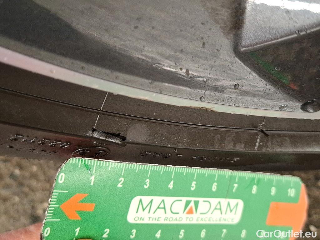  Bmw  Serie 1 Série 1 Berline 118 i Edition Sport 1.5 135CV BVA7 E6d #35