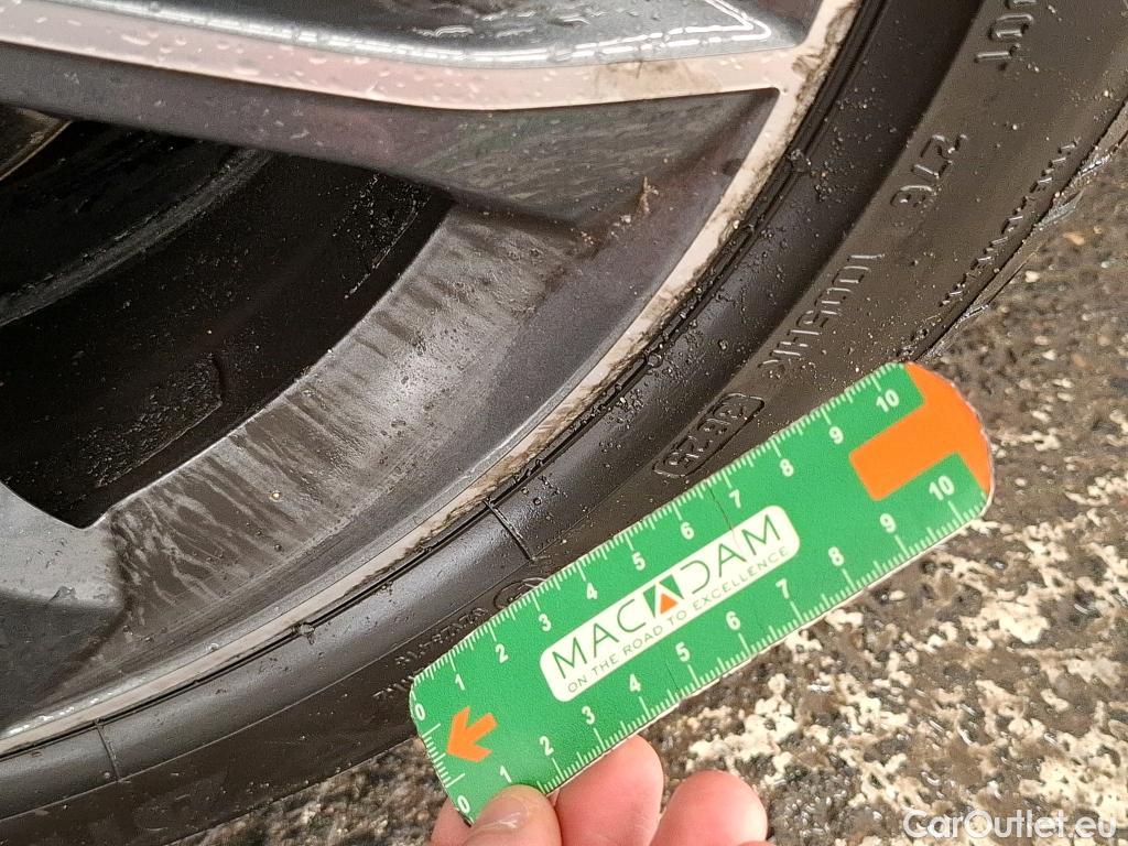  Bmw  Serie 1 Série 1 Berline 118 i Edition Sport 1.5 135CV BVA7 E6d #44