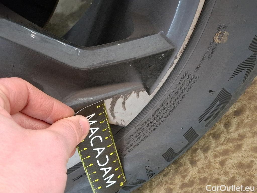  Peugeot  2008  Allure Business 1.5 HDi 110CV BVM6 E6d #9