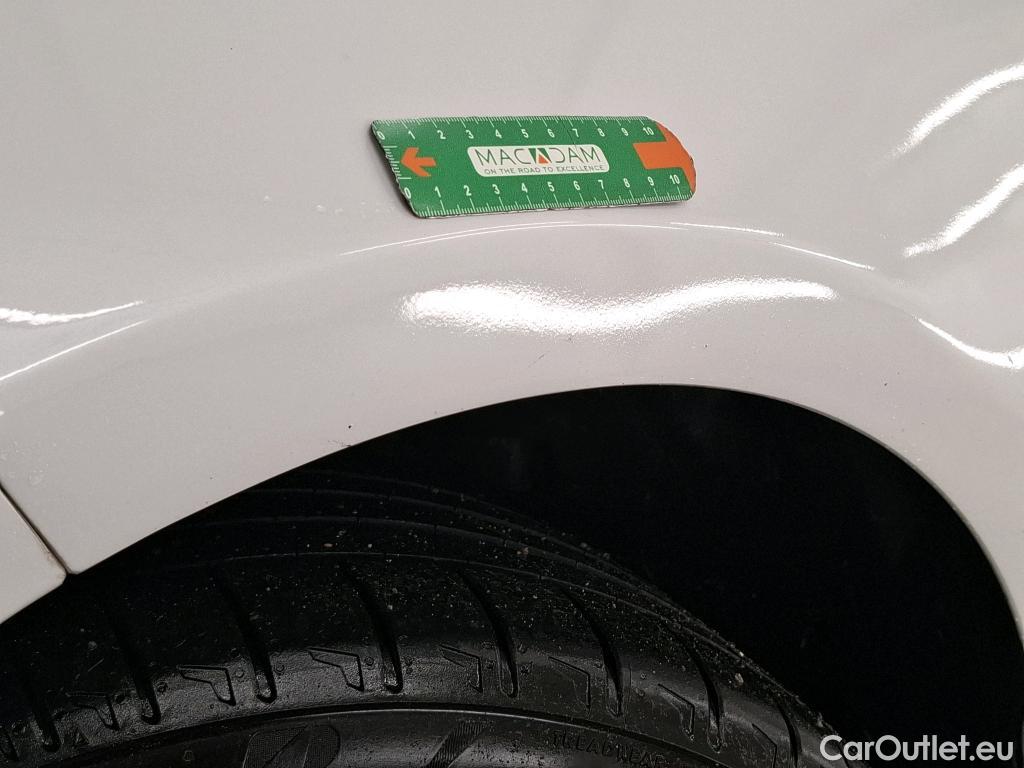  Bmw  Serie 1 Série 1 Berline 118 i Edition Sport 1.5 135CV BVA7 E6d #30