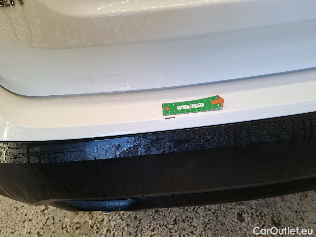  Citroen  C4  Berline Shine 1.2 PureTech 130CV BVM6 E6d #12