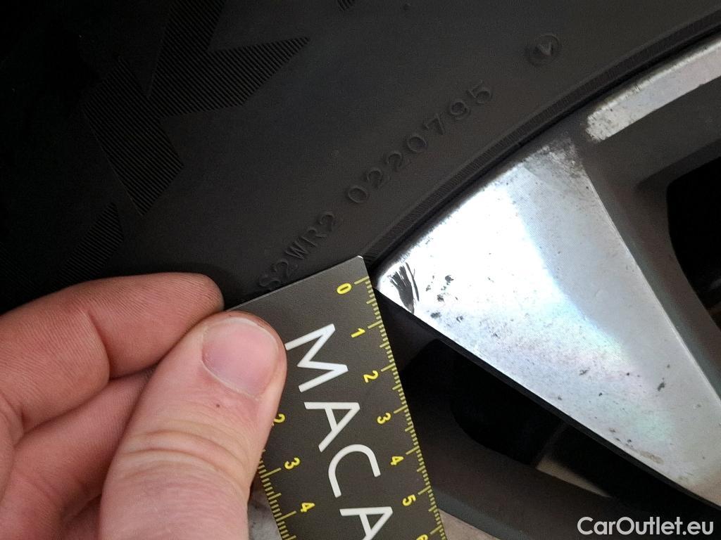  Peugeot  2008  Allure Business 1.5 HDi 110CV BVM6 E6d #12