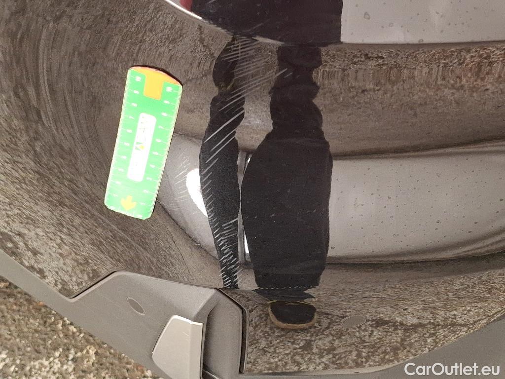  Bmw  X1 BMW  / 2022 / 5P / SUV xDrive25e Business Design DKG7 #19