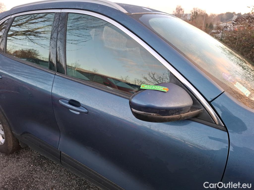  Ford  Kuga FORD  / 2019 / 5P / SUV 2.5 190 hybrid Flexifuel Pshift Titanium #20