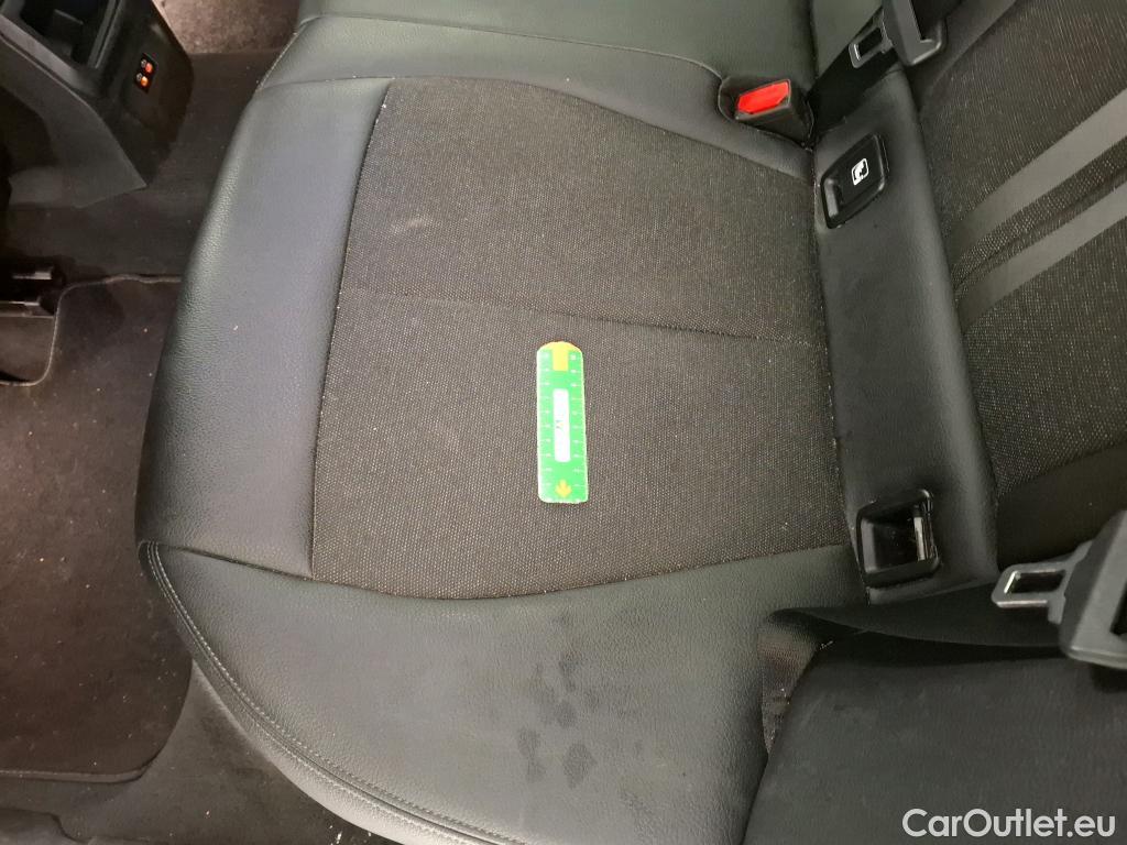  Bmw  Serie 1 Série 1 Berline 118 i Edition Sport 1.5 135CV BVA7 E6d #53