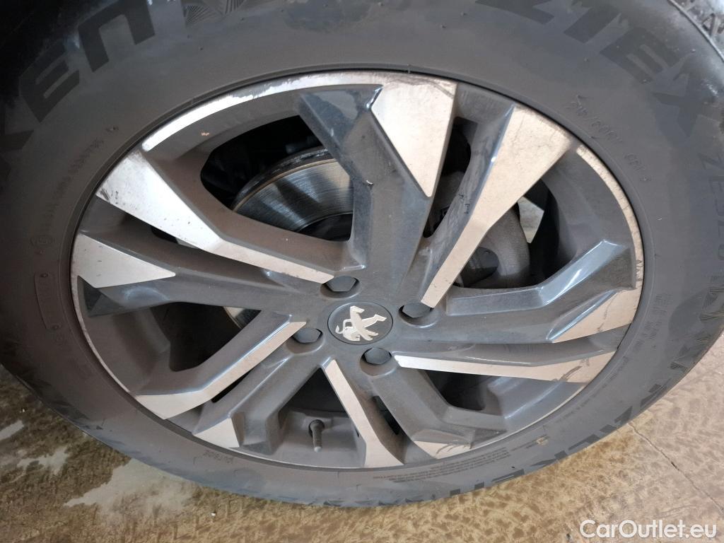  Peugeot  2008  Allure Business 1.5 HDi 110CV BVM6 E6d #5