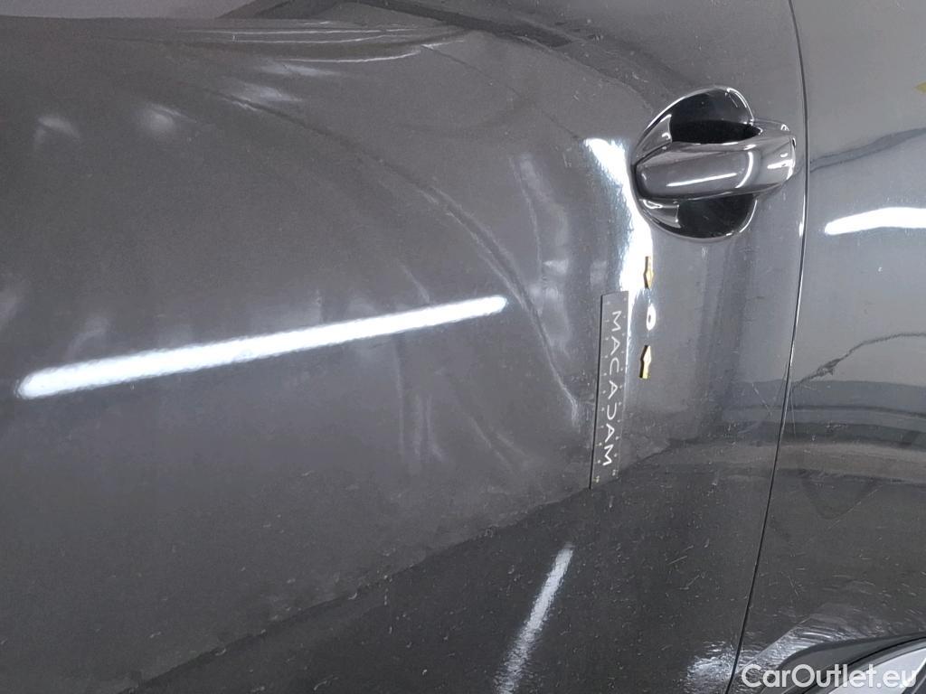  Peugeot  3008  Allure Pack 1.5 HDi 130CV BVA8 E6d #54