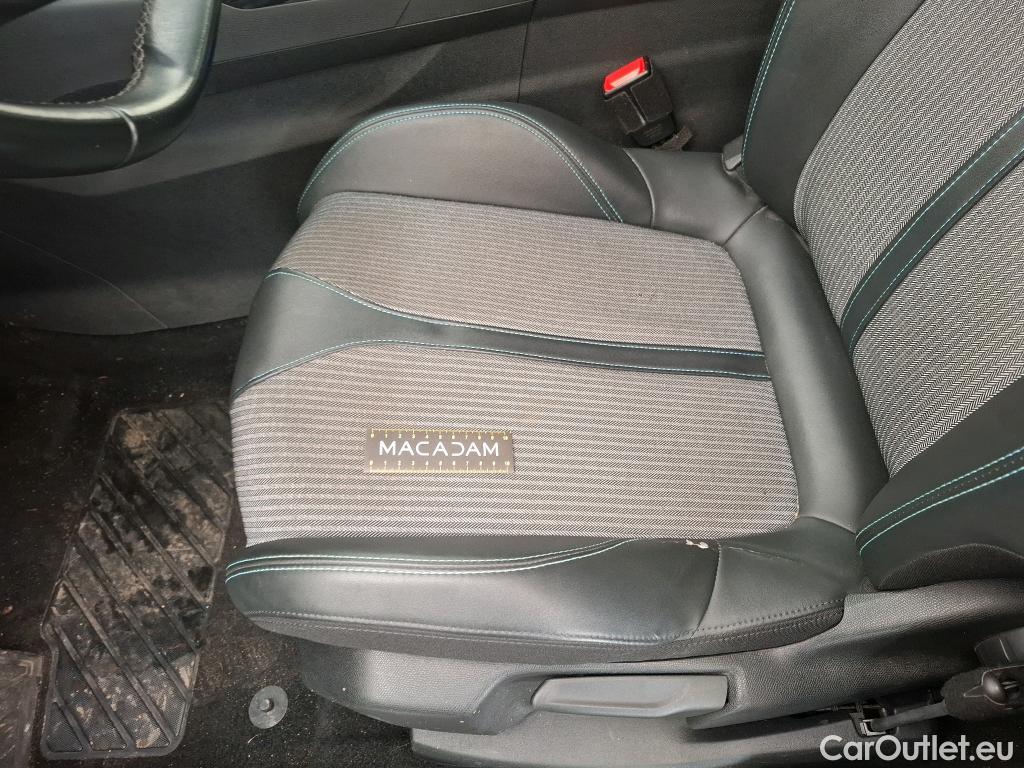  Peugeot  3008  Allure Pack 1.5 HDi 130CV BVA8 E6d #22