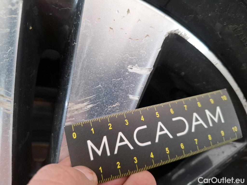  Peugeot  3008  Allure Pack 1.5 HDi 130CV BVA8 E6d #41