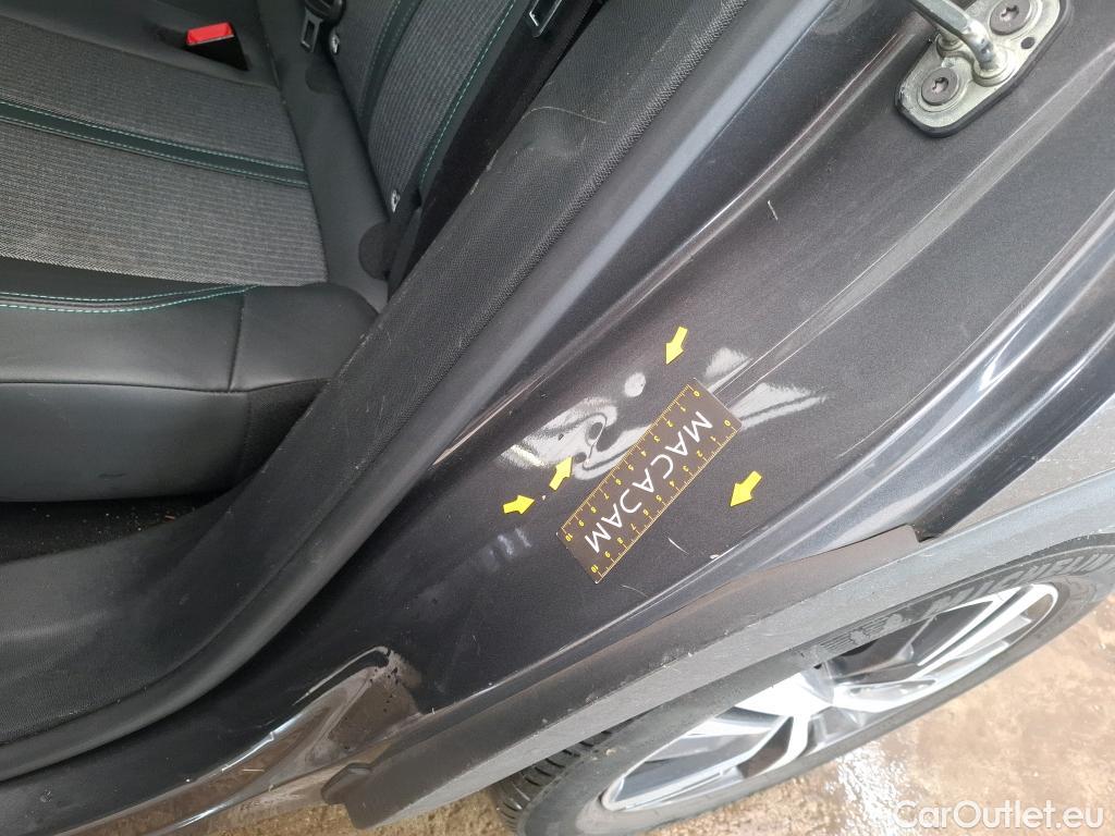  Peugeot  3008  Allure Pack 1.5 HDi 130CV BVA8 E6d #11