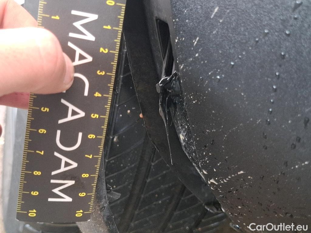  Peugeot  3008  Allure Pack 1.5 HDi 130CV BVA8 E6d #26