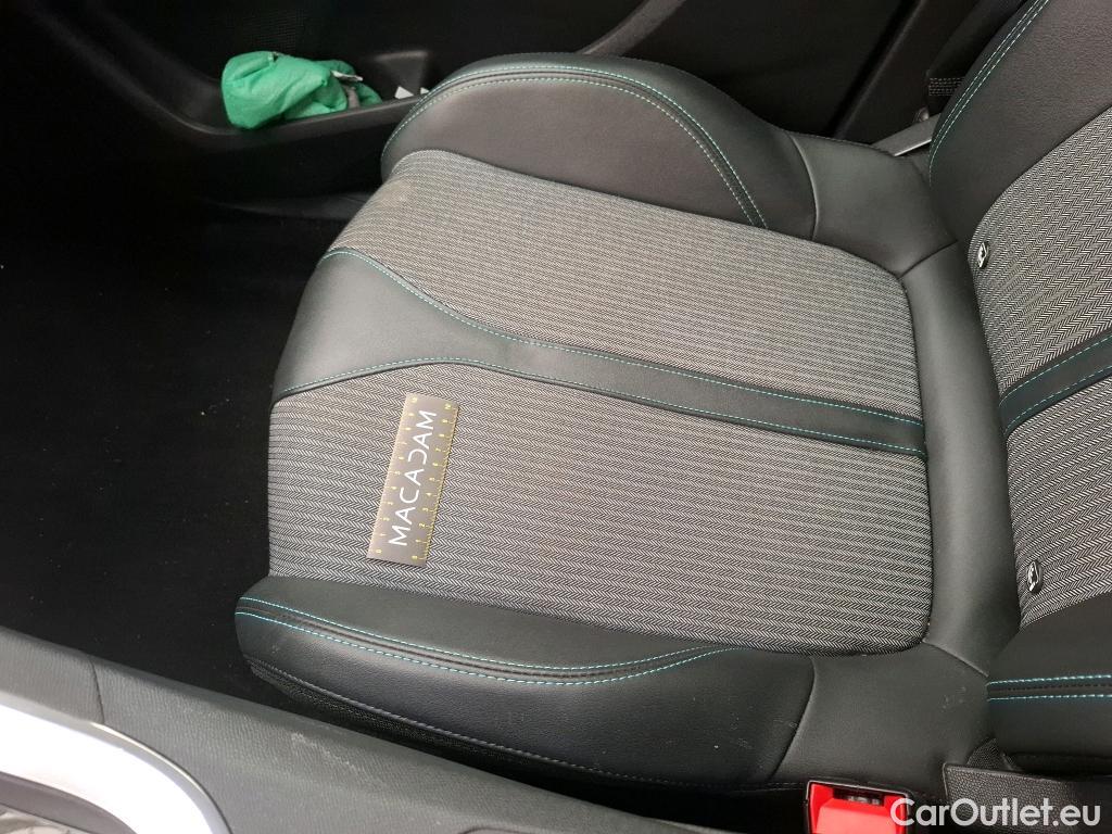  Peugeot  3008  Allure Pack 1.5 HDi 130CV BVA8 E6d #65