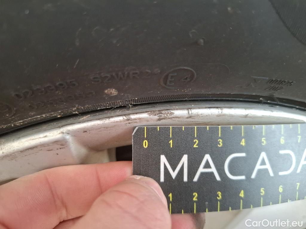  Seat  Leon SEAT  Sportstourer / 2020 / 5P / Break 1.0 eTSI 110 DSG S&S Style Business #42