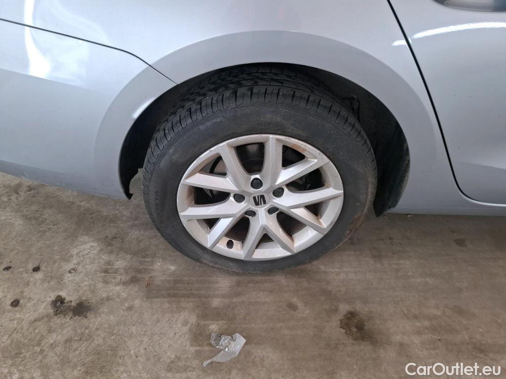  Seat  Leon SEAT  Sportstourer / 2020 / 5P / Break 1.0 eTSI 110 DSG S&S Style Business #52