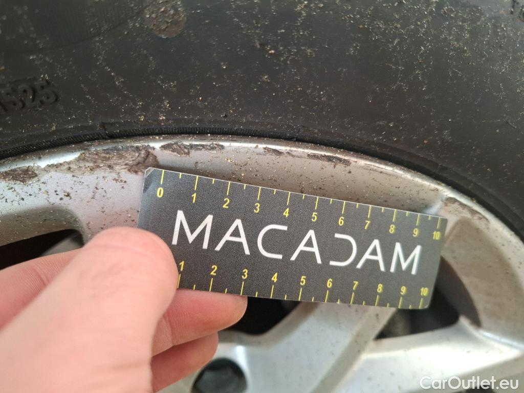  Seat  Leon SEAT  Sportstourer / 2020 / 5P / Break 1.0 eTSI 110 DSG S&S Style Business #47