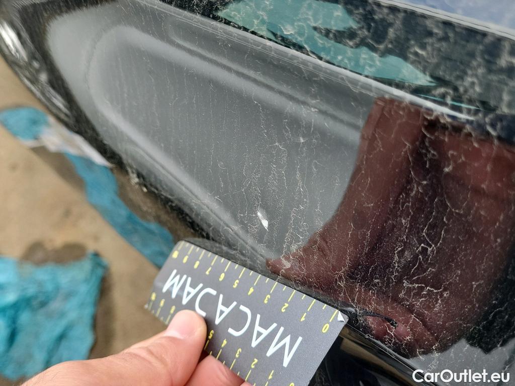  Peugeot  508 PEUGEOT  / 2018 / 5P / berlina con portón 5P Active Pack PureTech 130 S&S EAT8 #2