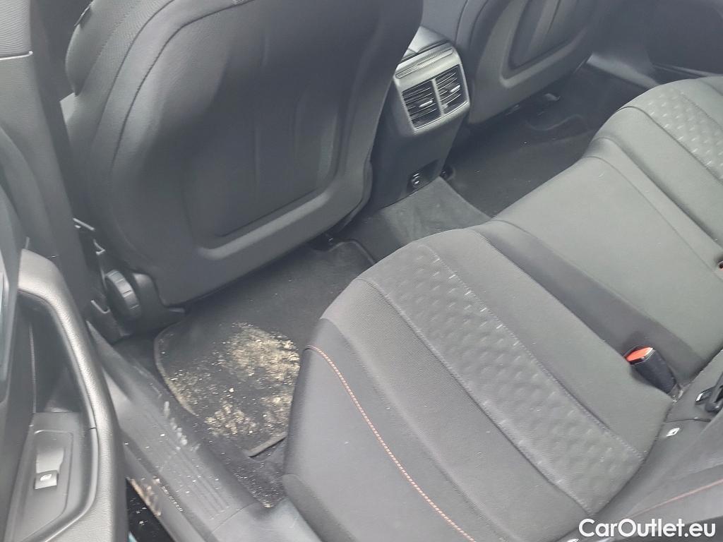  Peugeot  508 PEUGEOT  / 2018 / 5P / berlina con portón 5P Active Pack PureTech 130 S&S EAT8 #13