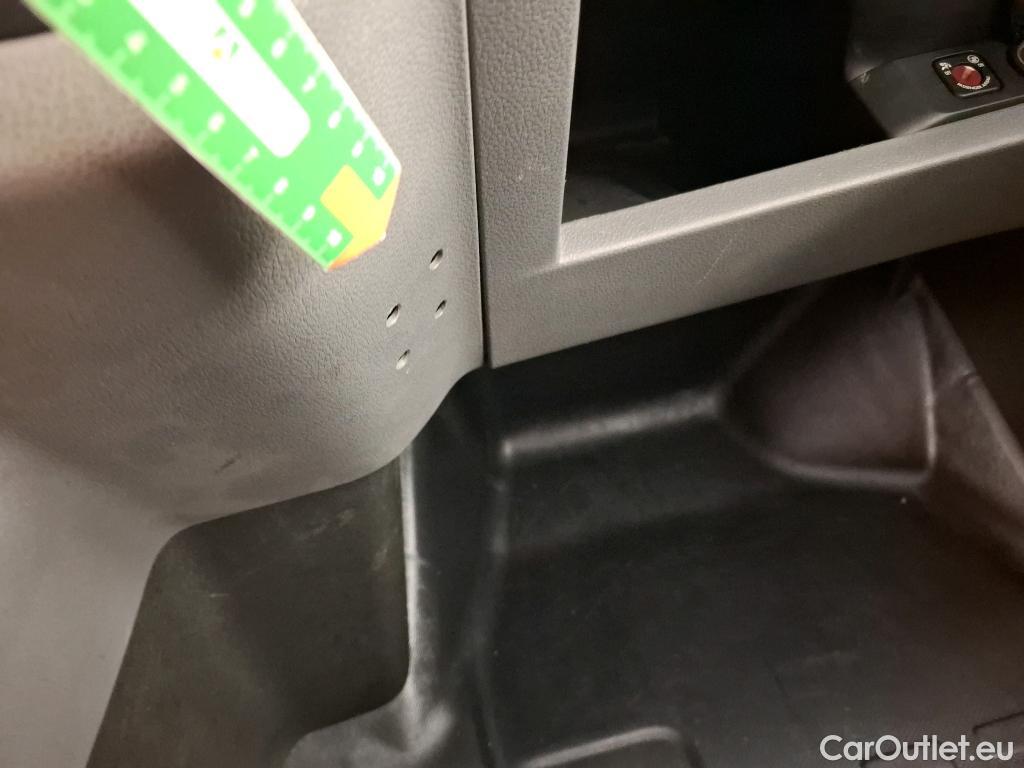  Citroen  Jumpy  Fourgon Club XL 2.0 BlueHDi 120CV BVM6 E6dT #16