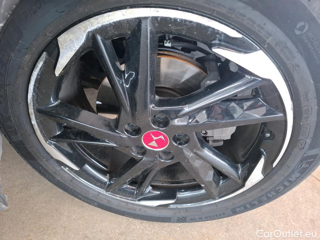  DS  DS7 7 Crossback Performance Line + 2.0 BlueHDi 180CV BVA8 E6dT #27