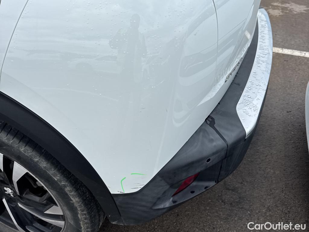  Peugeot  2008 PEUGEOT  / 2019 / 5P / todoterreno Allure BlueHDI 81kW (110CV) #19