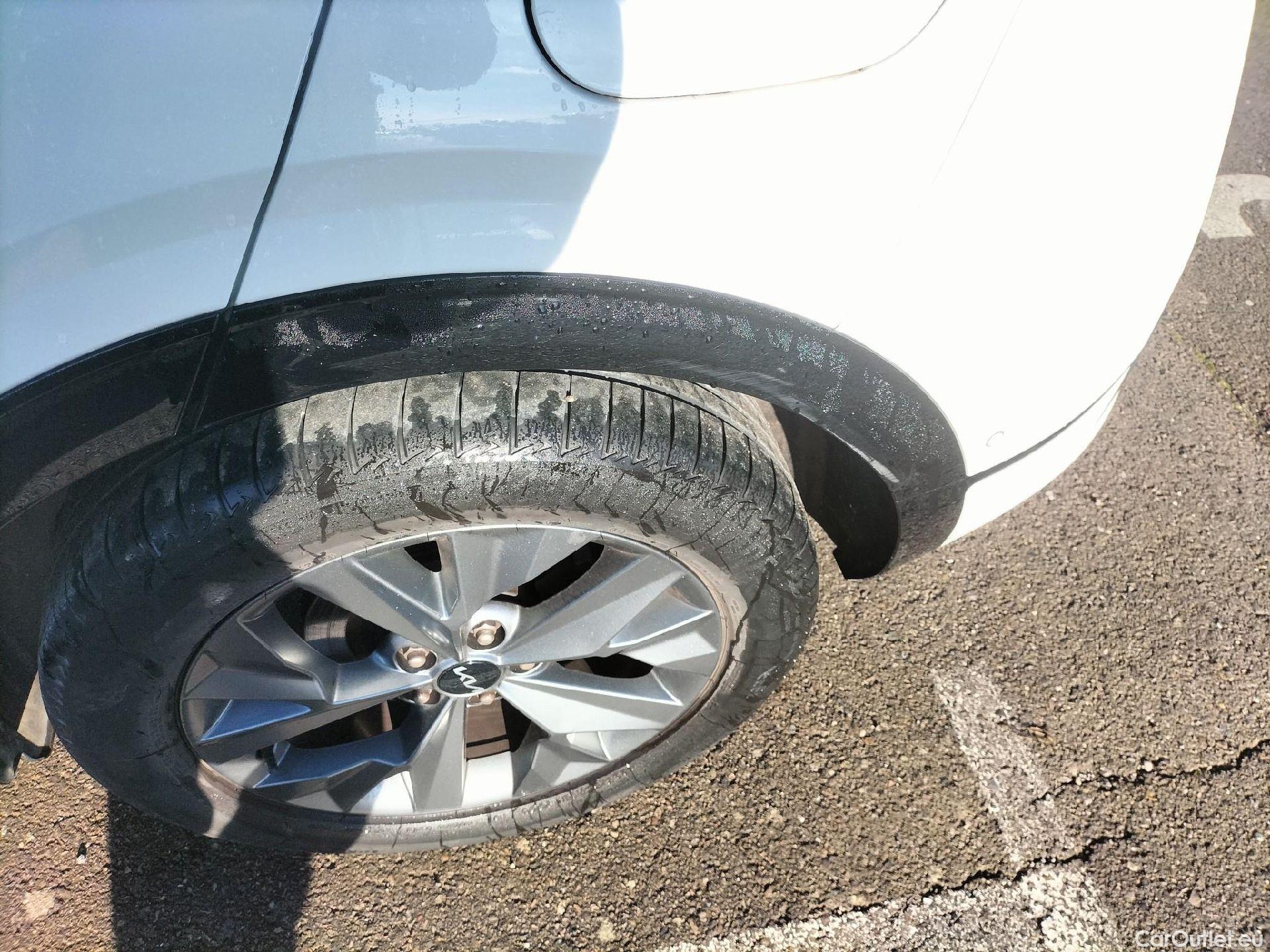  KIA  Sportage KIA  / 2022 / 5P / todoterreno 1.6 T-GDi HEV 171kW (230CV) GT-line 4X2 #31