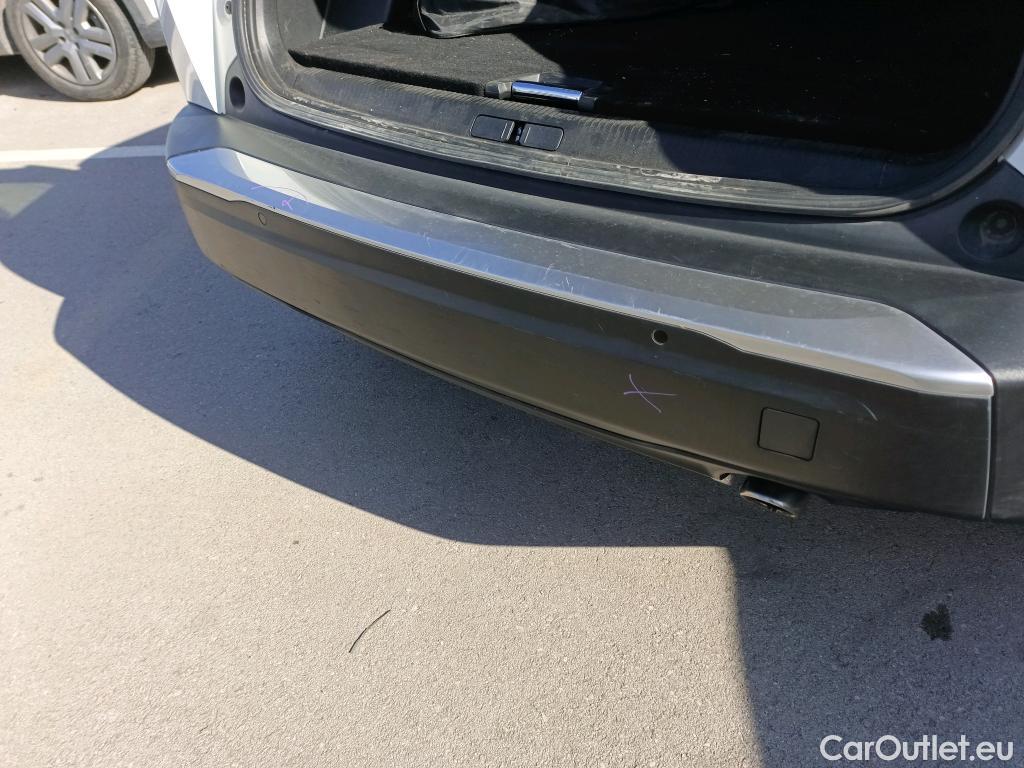  Peugeot  2008 PEUGEOT  / 2019 / 5P / todoterreno Allure Pack BlueHDI 81kW (110CV) #15