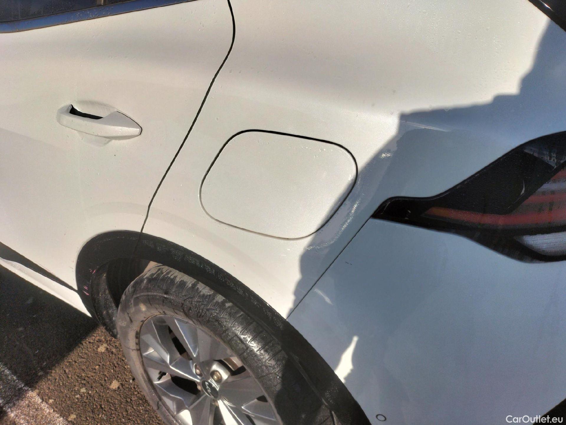  KIA  Sportage KIA  / 2022 / 5P / todoterreno 1.6 T-GDi HEV 171kW (230CV) GT-line 4X2 #34