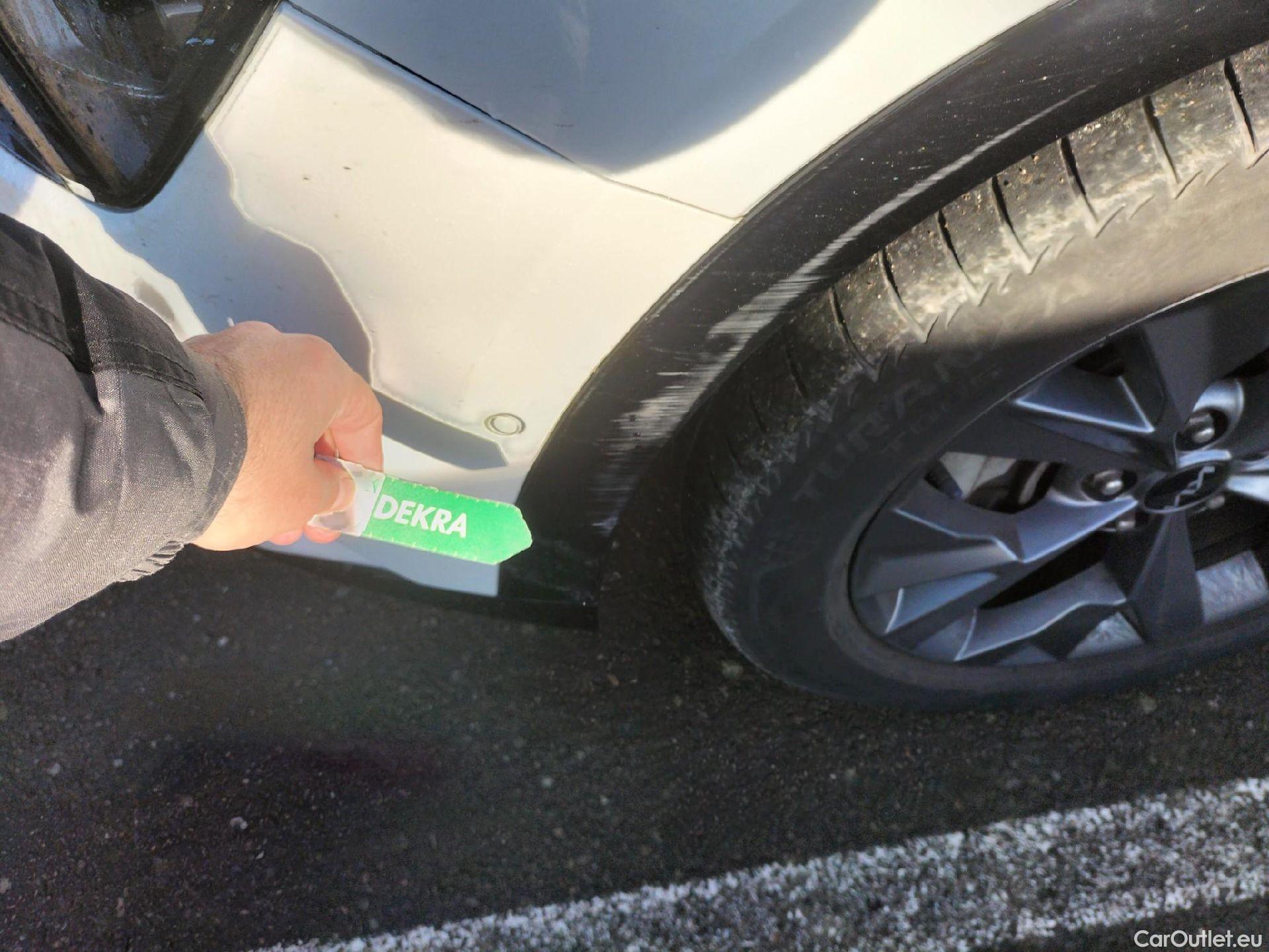  KIA  Sportage KIA  / 2022 / 5P / todoterreno 1.6 T-GDi HEV 171kW (230CV) GT-line 4X2 #17