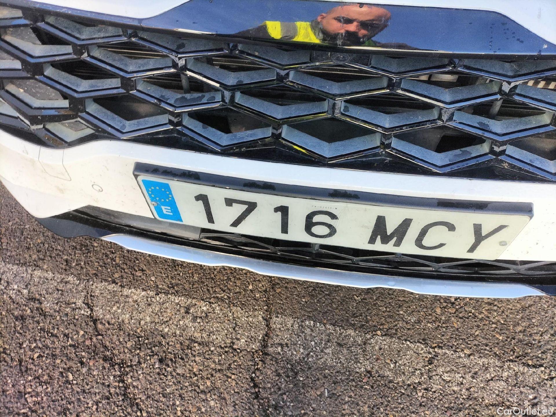  KIA  Sportage KIA  / 2022 / 5P / todoterreno 1.6 T-GDi HEV 171kW (230CV) GT-line 4X2 #13