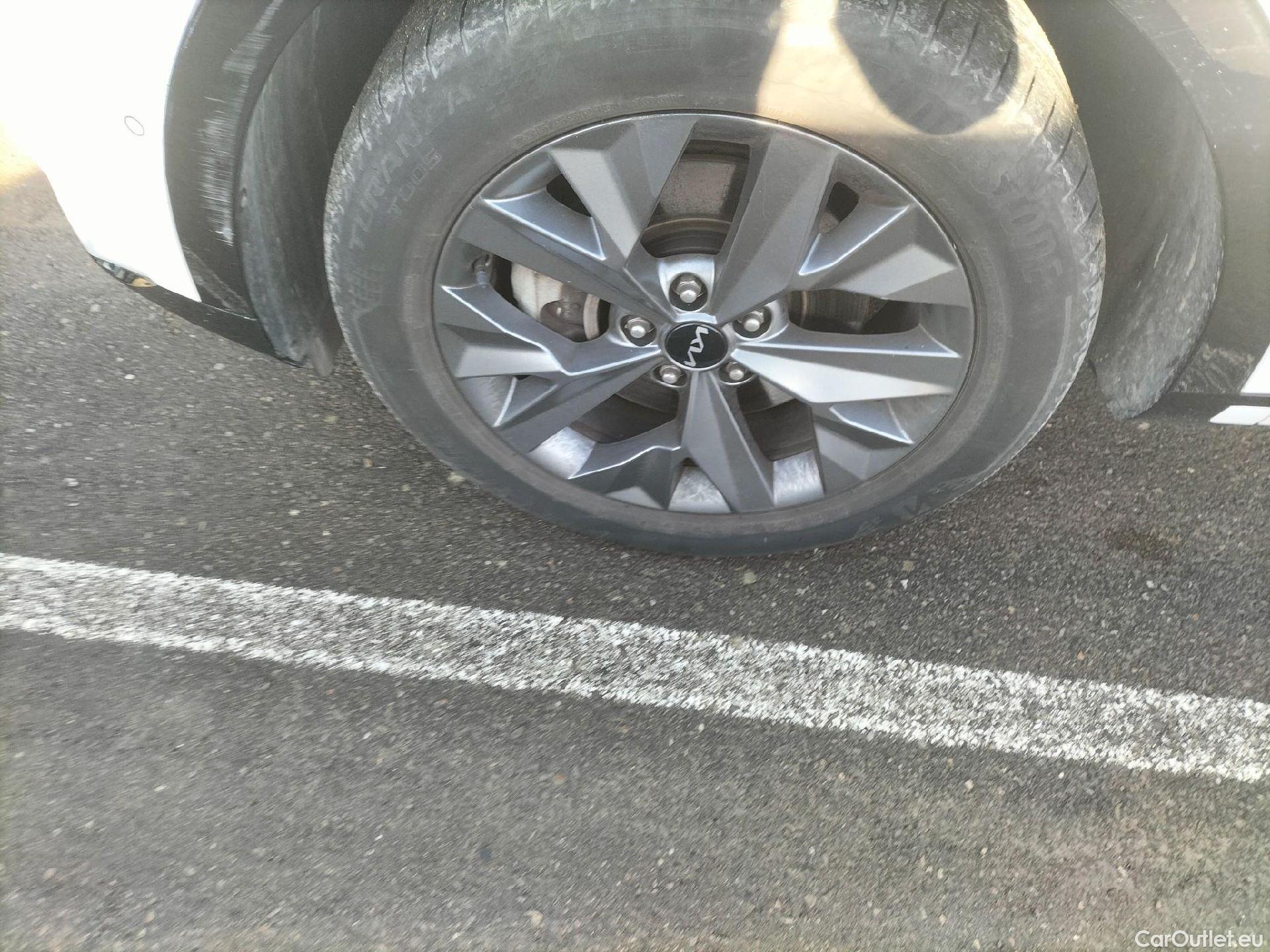  KIA  Sportage KIA  / 2022 / 5P / todoterreno 1.6 T-GDi HEV 171kW (230CV) GT-line 4X2 #19