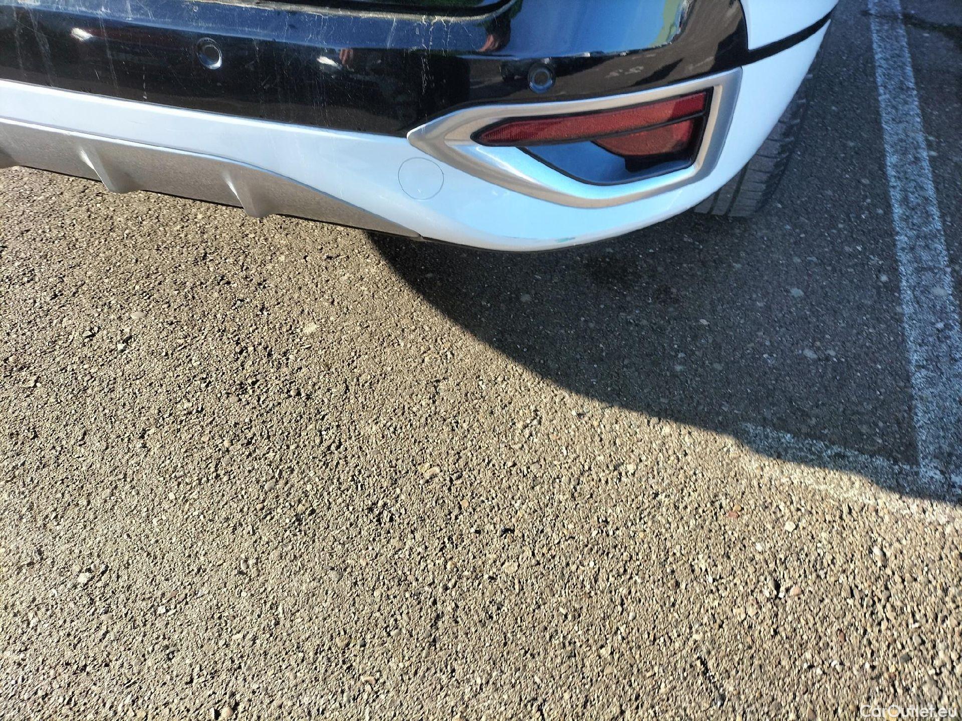  KIA  Sportage KIA  / 2022 / 5P / todoterreno 1.6 T-GDi HEV 171kW (230CV) GT-line 4X2 #39