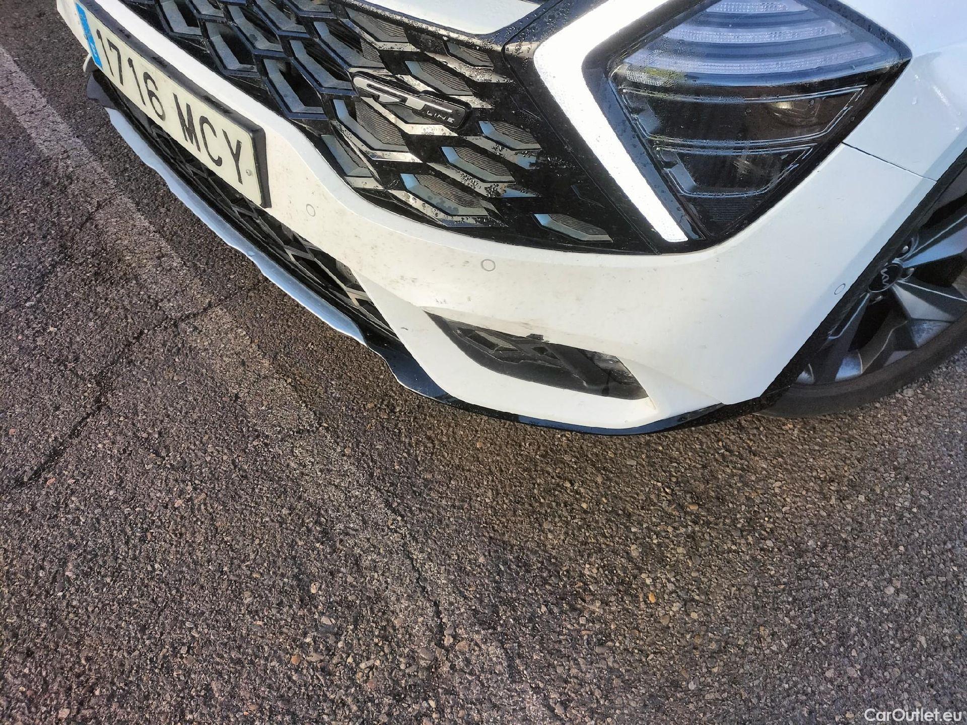  KIA  Sportage KIA  / 2022 / 5P / todoterreno 1.6 T-GDi HEV 171kW (230CV) GT-line 4X2 #4