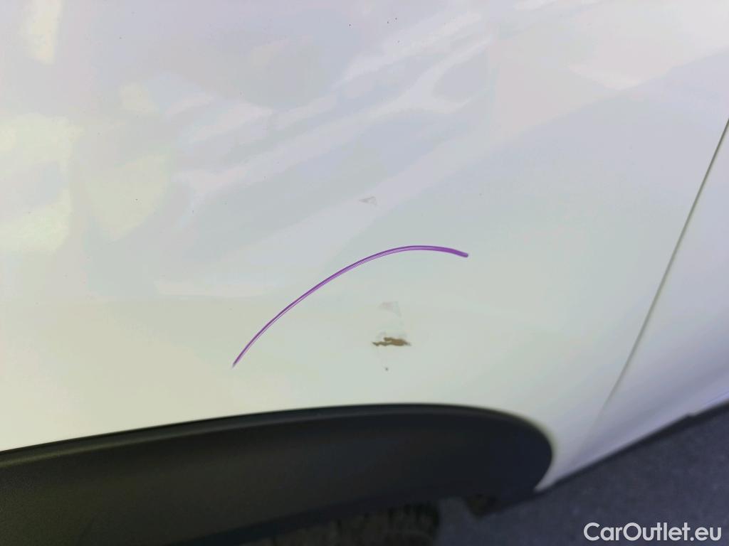  Peugeot  2008 PEUGEOT  / 2019 / 5P / todoterreno Allure Pack BlueHDI 81kW (110CV) #12