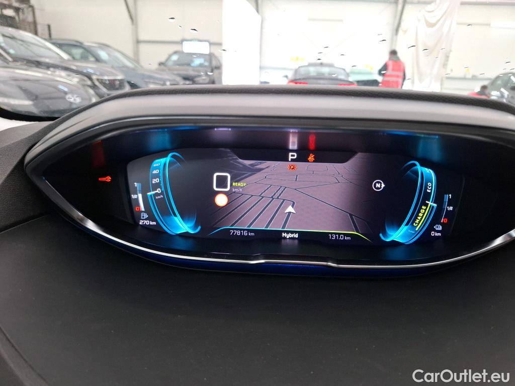  Peugeot  3008 PEUGEOT  / 2020 / 5P / SUV 1.6 HYBRID 225 E-EAT8 ROADTRIP(SP) #22