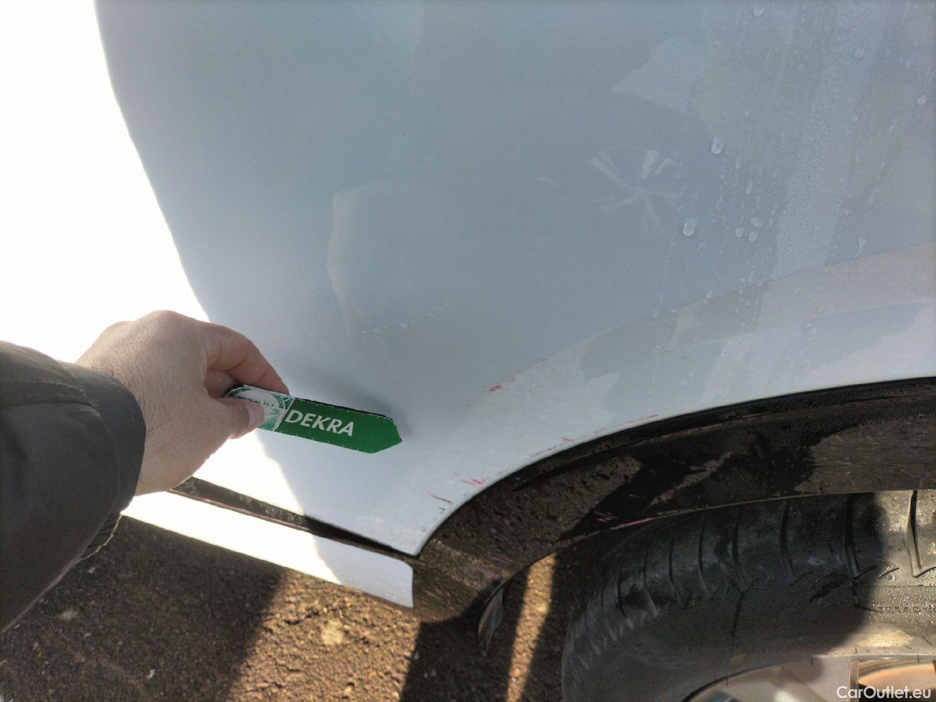  KIA  Sportage KIA  / 2022 / 5P / todoterreno 1.6 T-GDi HEV 171kW (230CV) GT-line 4X2 #26