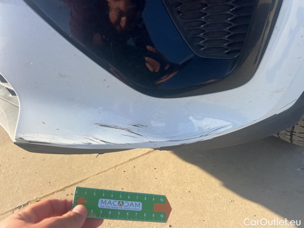  KIA  Sportage KIA  / 2018 / 5P / todoterreno 1.6 MHEV Concept 85kW (115CV) 4x2 #17