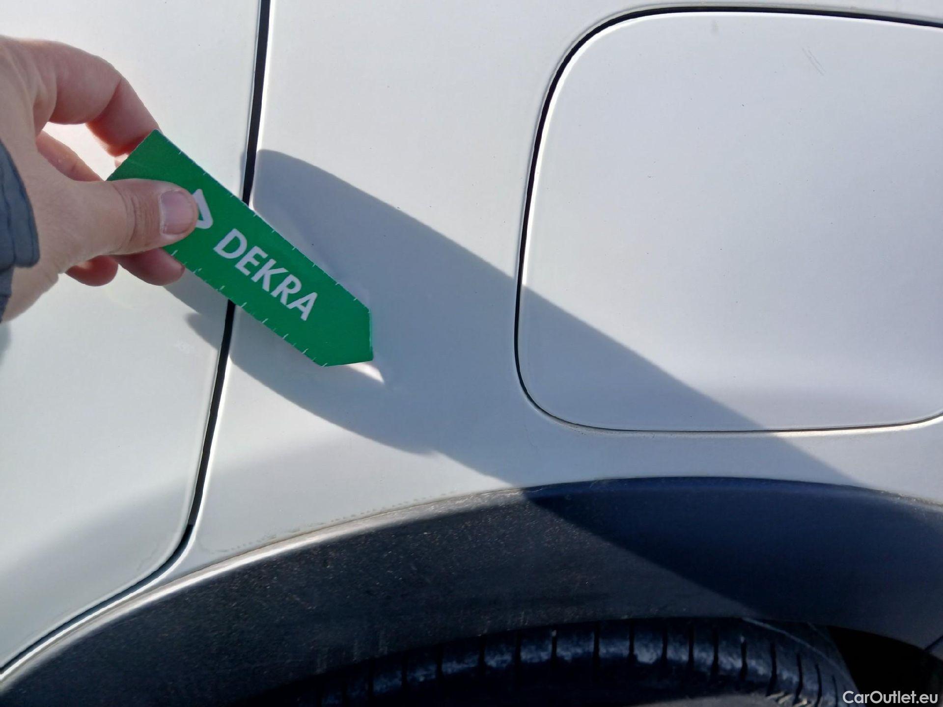  Citroen  C3 CITROEN  / 2020 / 5P / berlina con portón BlueHDi 75KW (100CV) S&S Live Pack #19