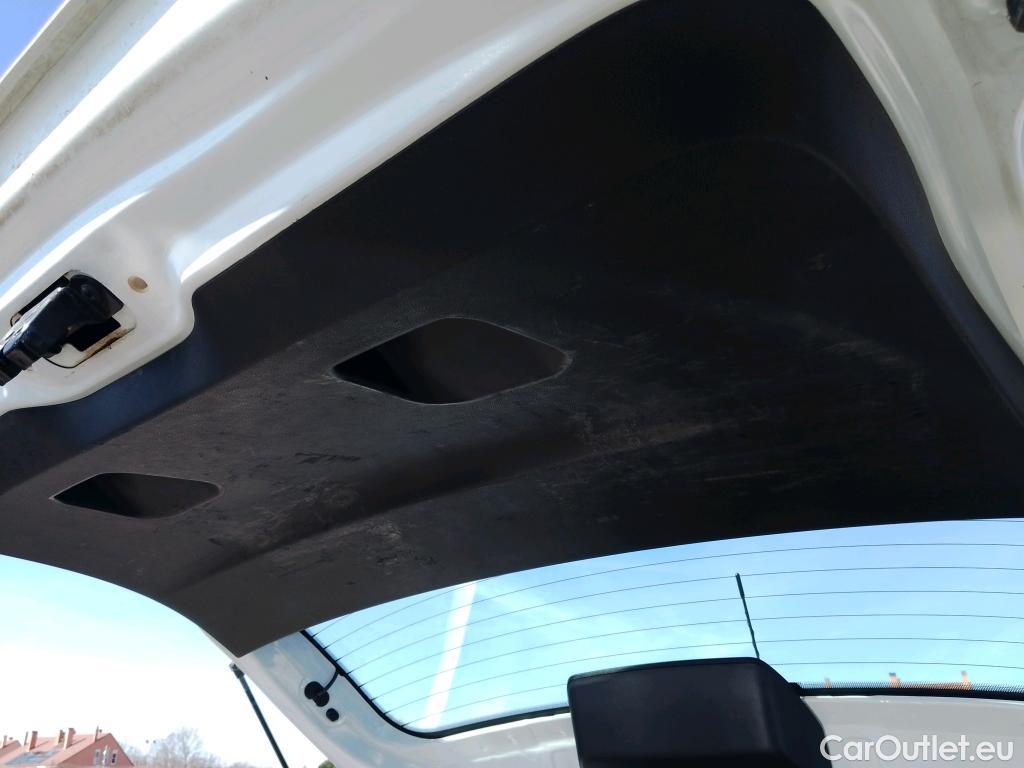  Dacia  Duster DACIA  / 2018 / 5P / todoterreno Essential Blue dCi 85kW (115CV) 4X4 #3