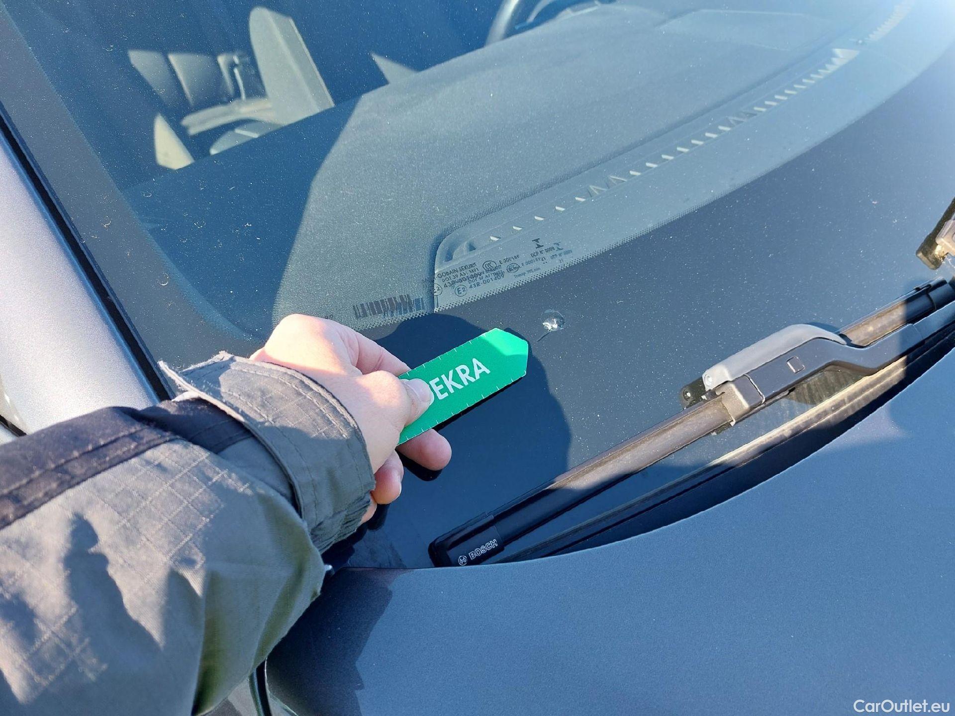  DS  DS7 DS DS 7 Crossback / 2017 / 5P / todoterreno BlueHDi DE 96kW (130CV) Auto. CHIC (AC) #17