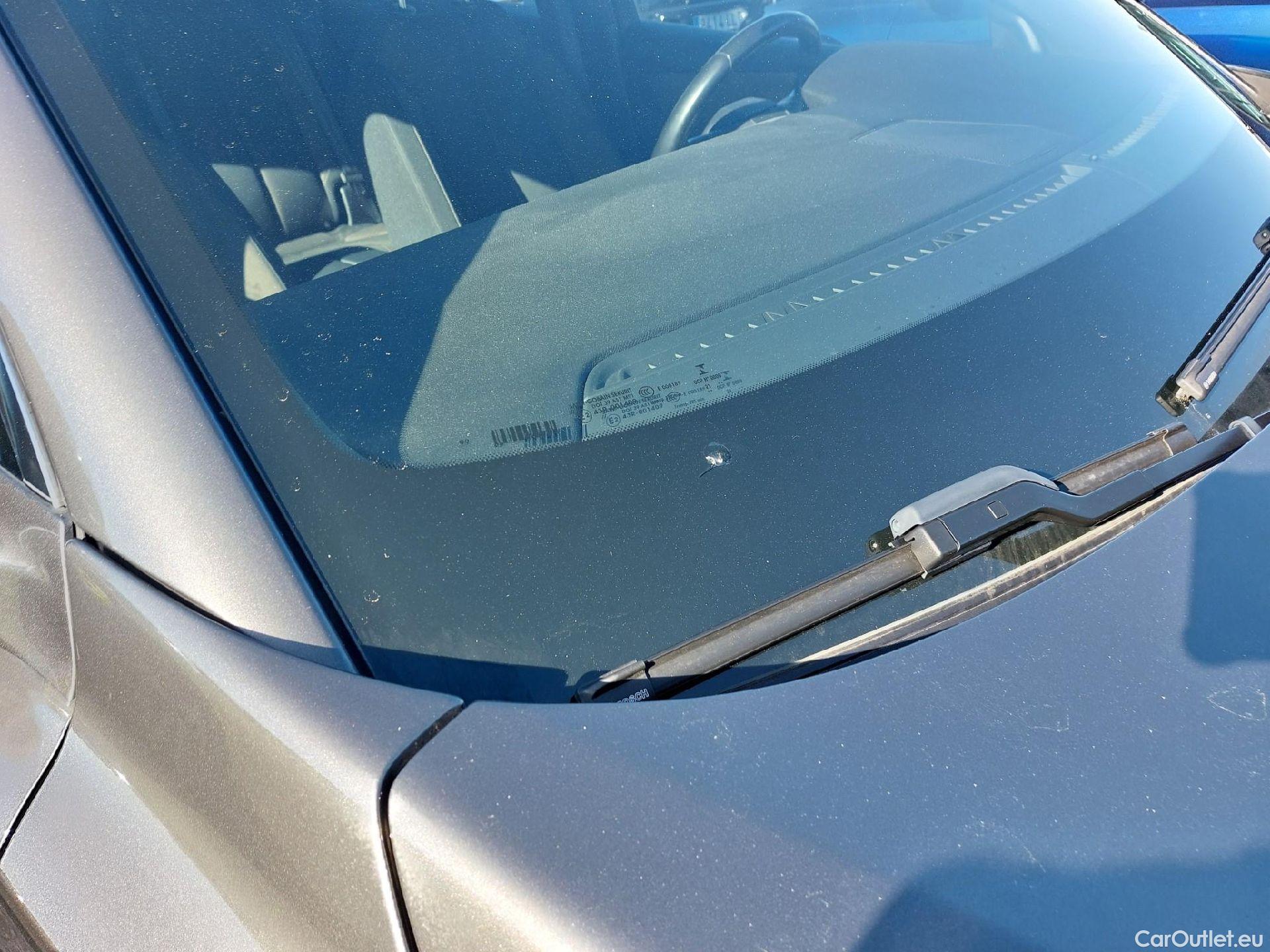  DS  DS7 DS DS 7 Crossback / 2017 / 5P / todoterreno BlueHDi DE 96kW (130CV) Auto. CHIC (AC) #15