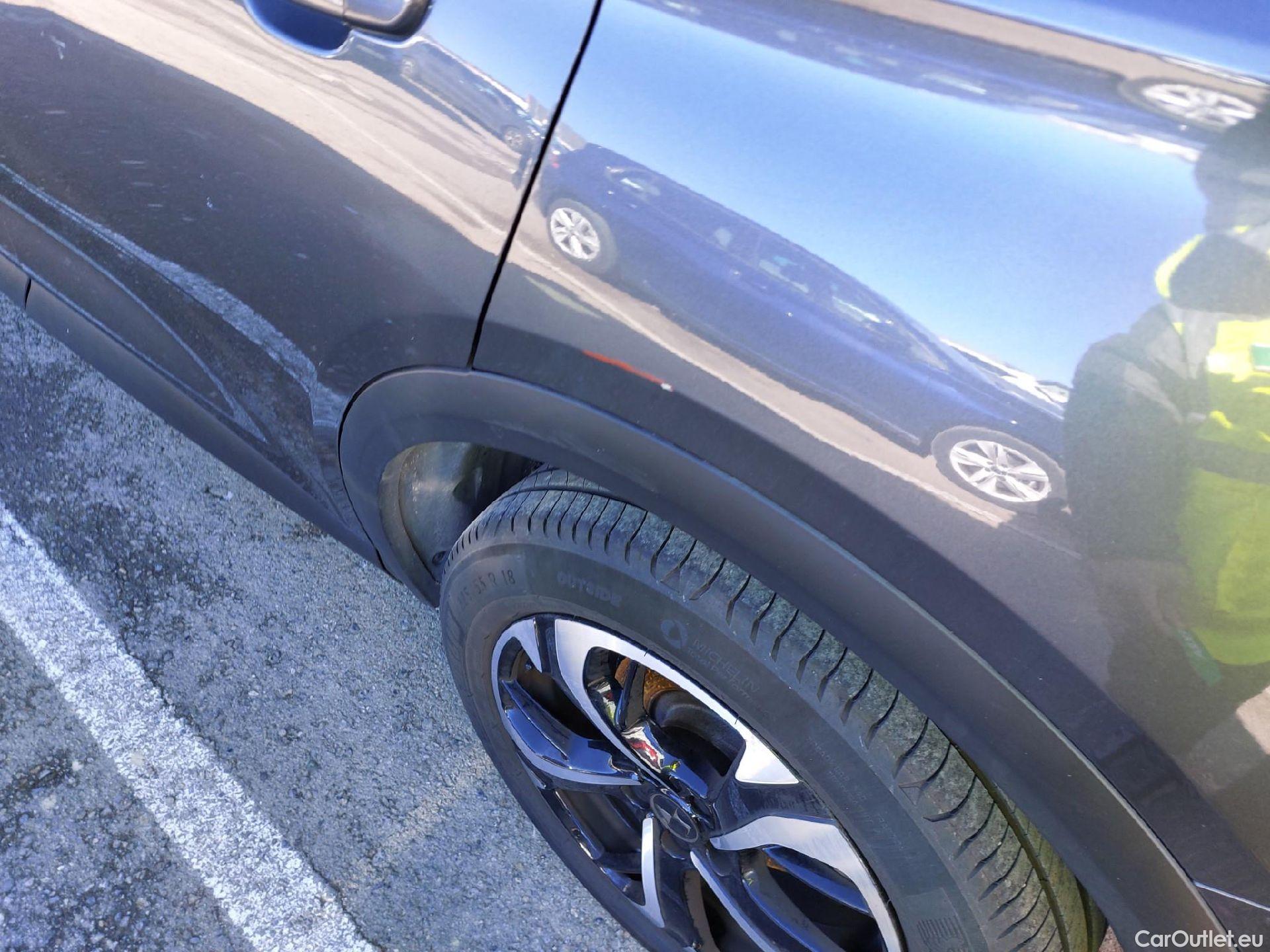  DS  DS7 DS DS 7 Crossback / 2017 / 5P / todoterreno BlueHDi DE 96kW (130CV) Auto. CHIC (AC) #5